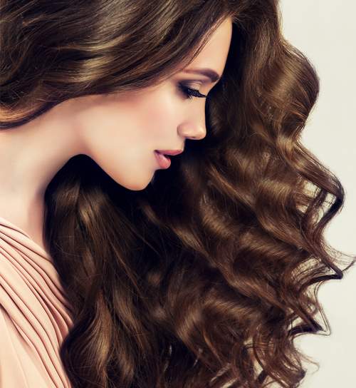 روتين العناية بالشعر المجعد