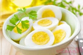 هل صفار البيض يضر بالحامل